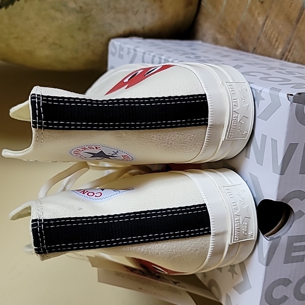 NWT Converse x Comme des Garcons Play Chuck Taylor 70 - SZ W9/M7 - Picture 8 of 8